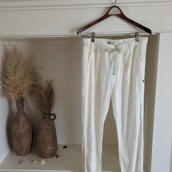 White Roxy Pants - Picture 2 of 5